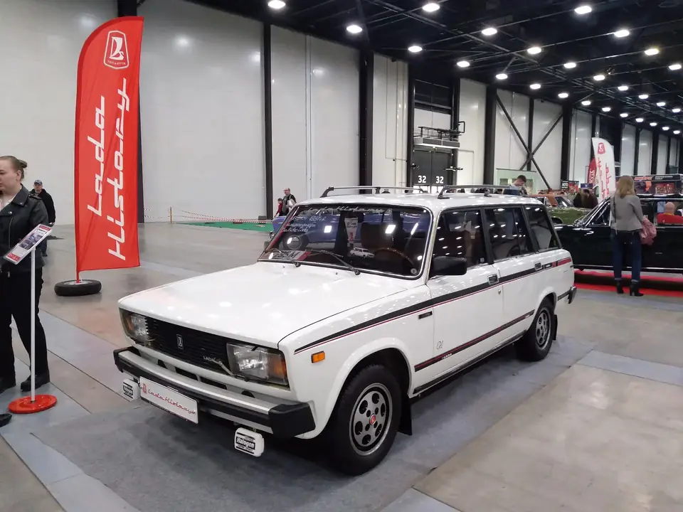 Экспортный ВАЗ-2104 для Германии (Lada Nova Combi), выставка LadaHistory 2023